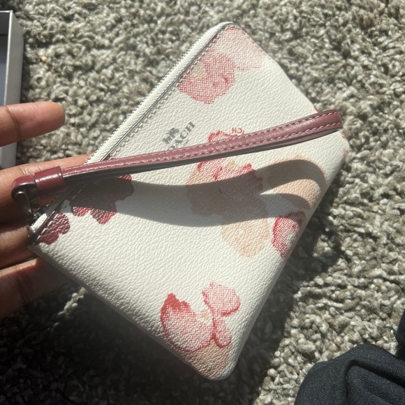 Coach Small Corner Zip Wristlet featuring a floral brushstroke design #1764 - Picture 7 of 11